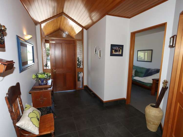 75 Fords Road Tinwald_8