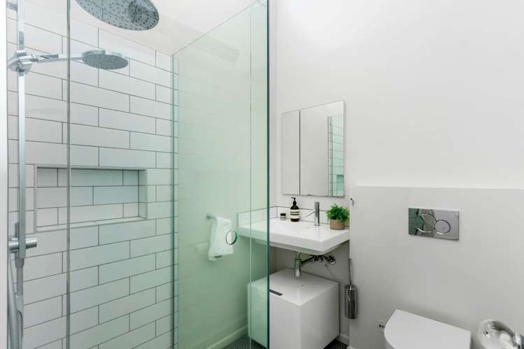 9/6 Sarsfield Street Herne Bay_13