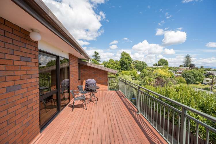 27 Blair Terrace Richmond_23