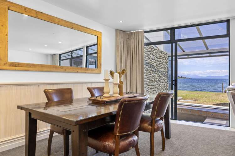 2/227 Lake Terrace Waipahihi_20