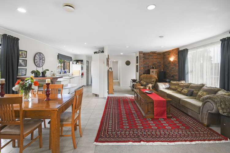 115 Carnoustie Drive Wattle Downs_5