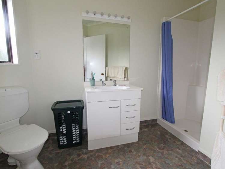 45 Riccarton Road Pahiatua_6