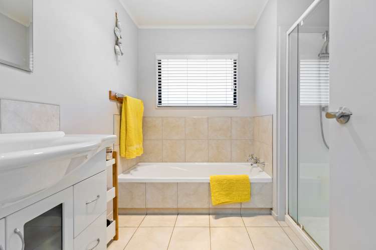 31 Crisp Drive Papamoa_10