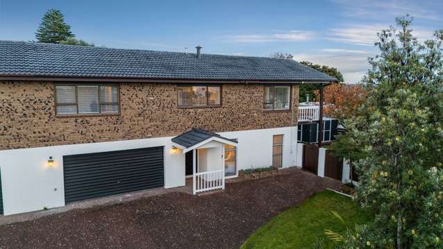 2/131 Mokoia Road Birkenhead_1