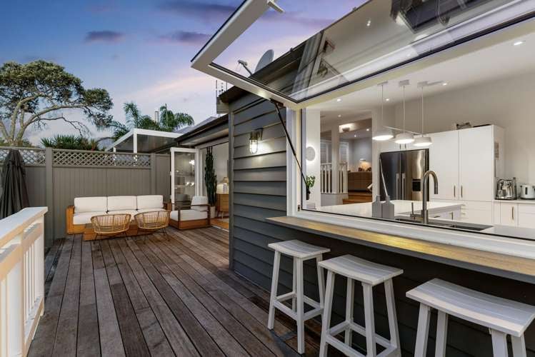 15 Albert Road Devonport_10