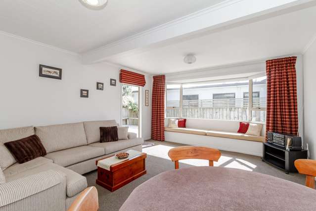 Seaside Gem - Renovated & Ready to Enjoy