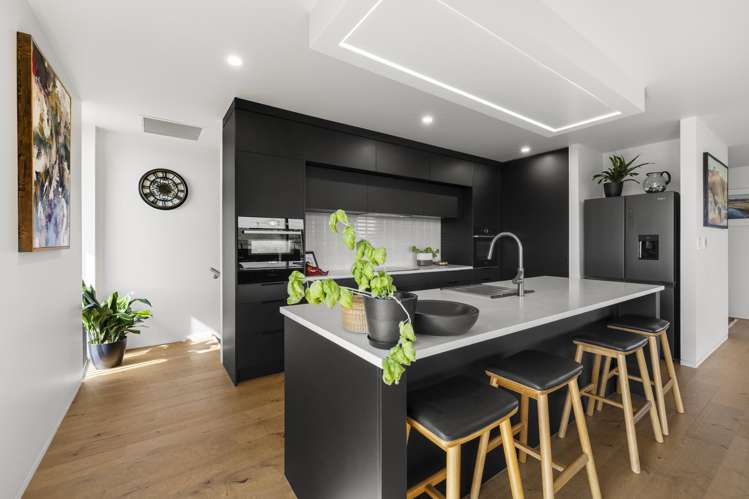 21 Maataitai Road Raglan_13