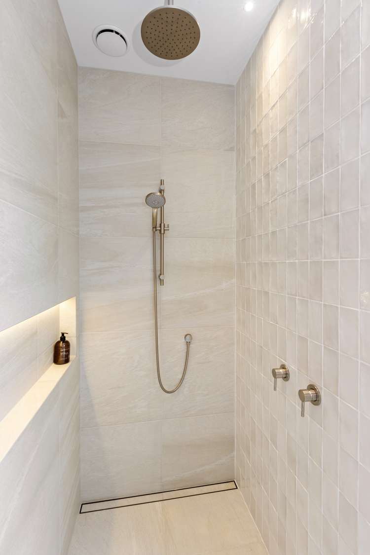 23 Omahina Street Raglan_24