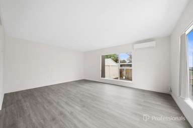 90A Alfriston Road_3