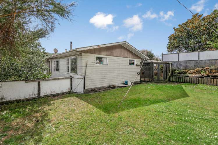 4 Trelawney Road Wainuiomata_15
