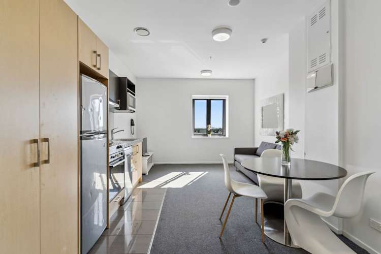 705/17 Putney Way Manukau_2