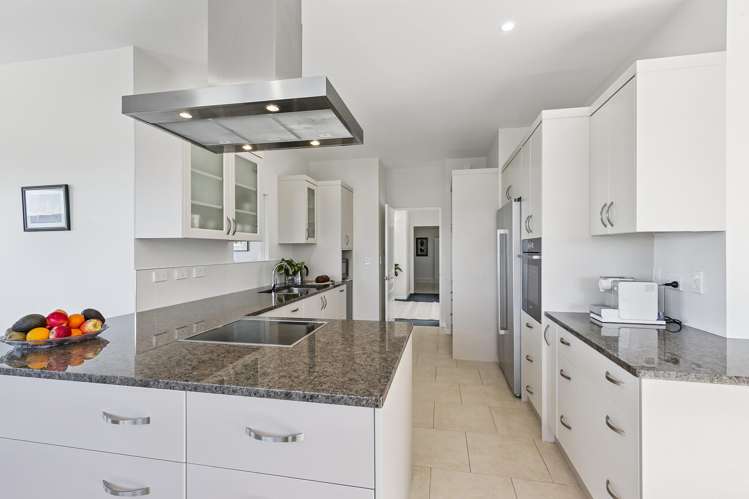 18 Mandalay Terrace Khandallah_19