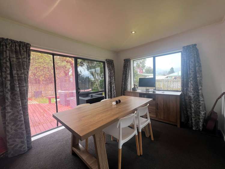 17 Brookesmith Drive Waiuku_4