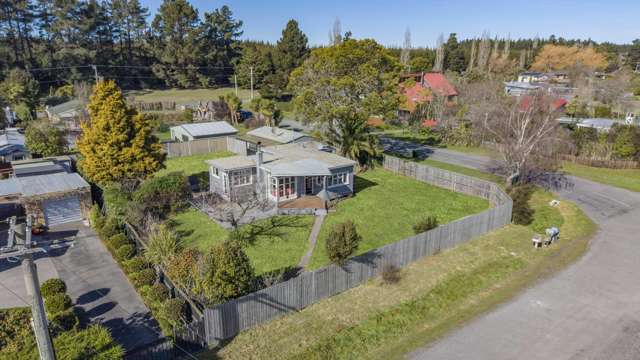 29 & 29a Stalkers Road Woodend Beach_1