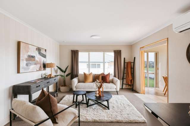 28B Pemberton Crescent Greerton_2