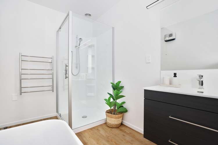 2 Orwell Way Elgin_29