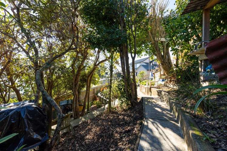 328 Princes Drive Britannia Heights_30