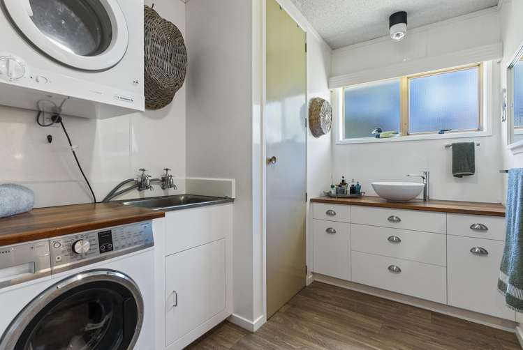 7 Seaton Road Murrays Bay_10