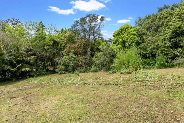 3 Bush Road Waiatarua_3