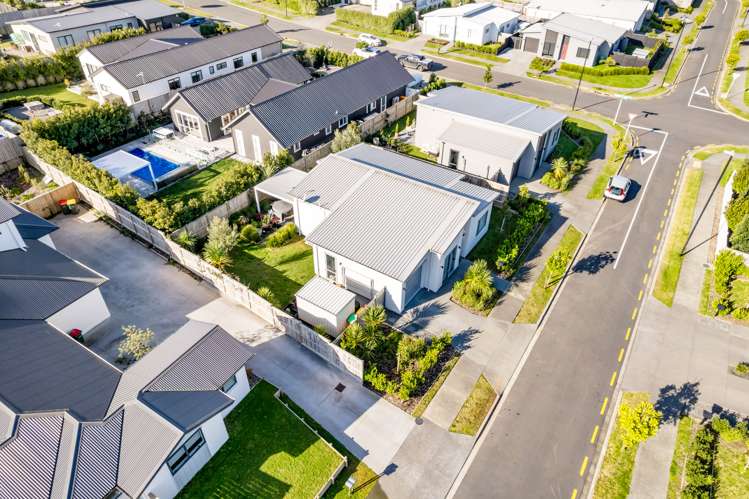 15a Marine Garden Crescent Beachlands_26