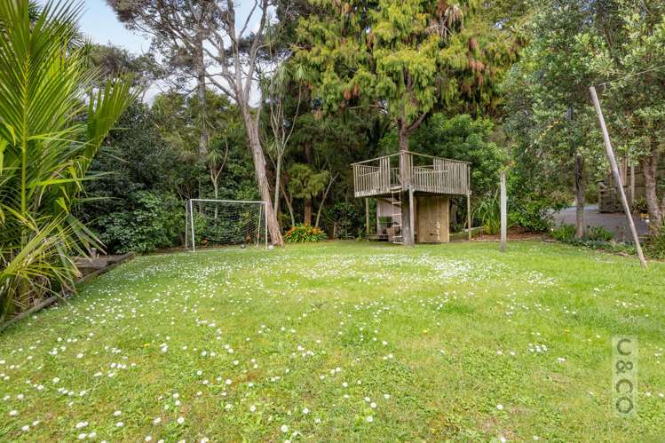 244 School Road Waimauku_9