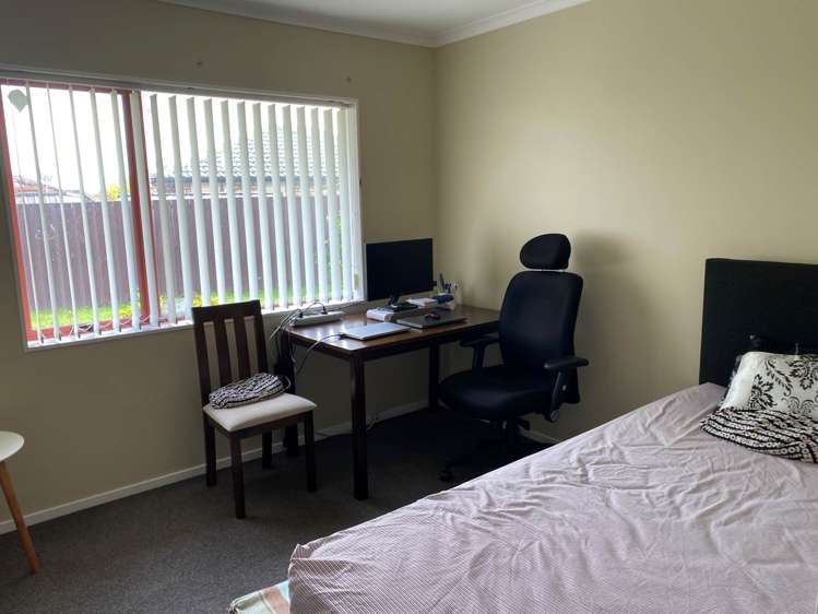 27 Glenross Drive Wattle Downs_11