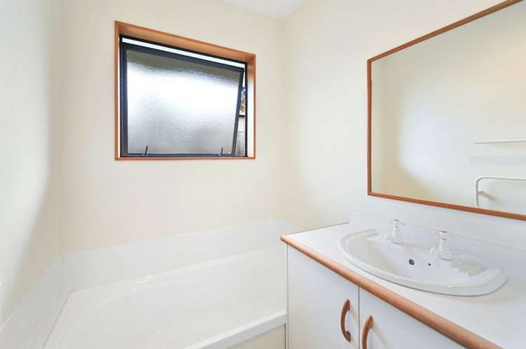 40 Ngaio Street Saint Martins_10