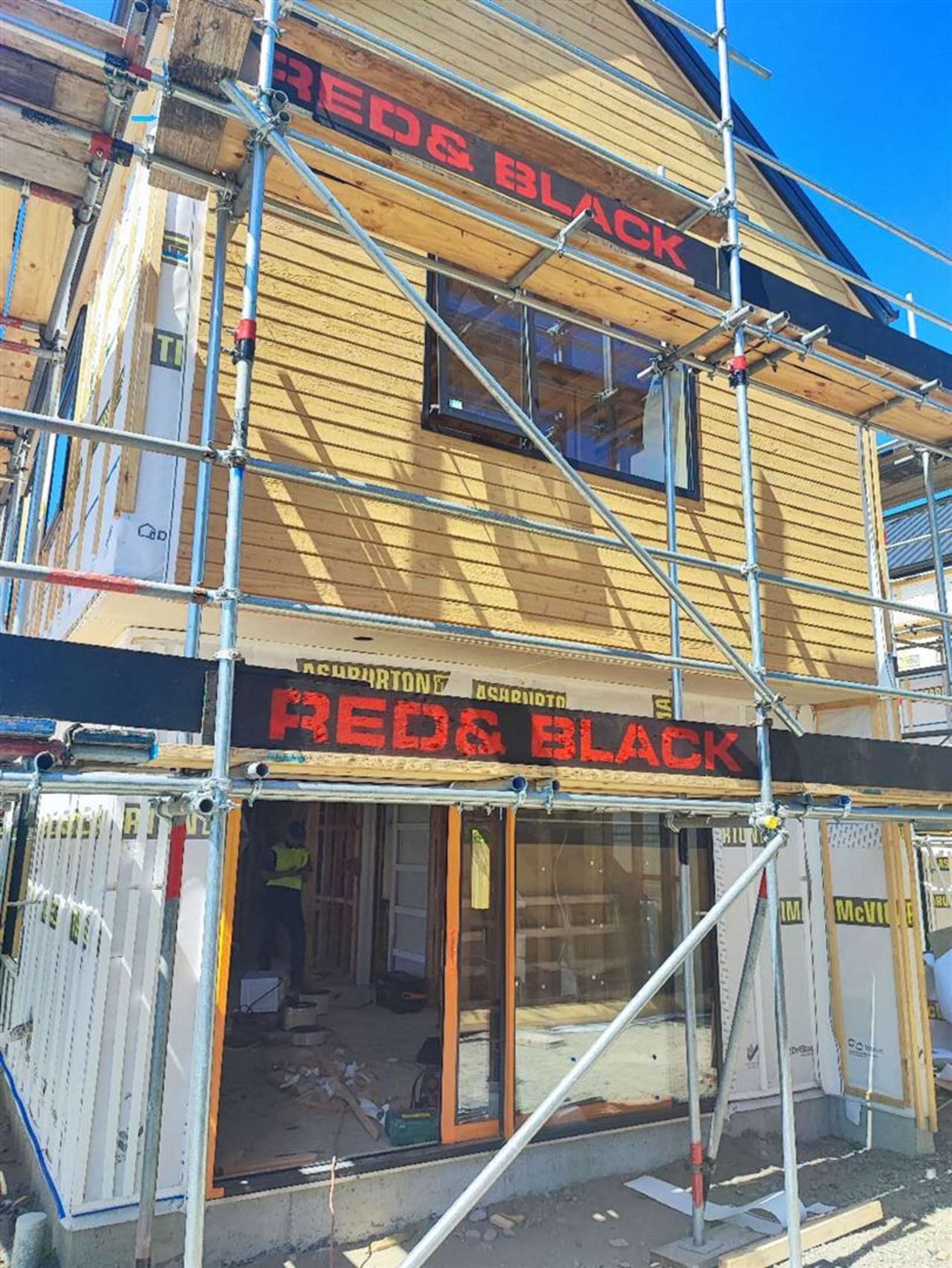 2/24 Norwich Street Linwood_0