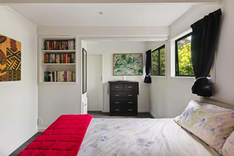 2 Tuahine Crescent Wainui_16