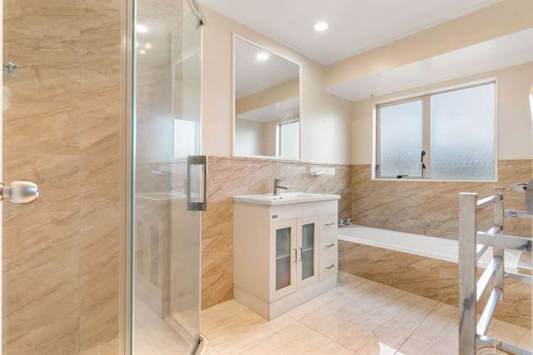 6 Rathmar Drive Manurewa_15