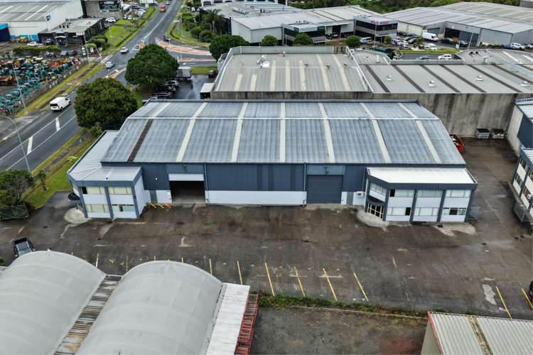 A and B/136 Cryers Road East Tamaki_5