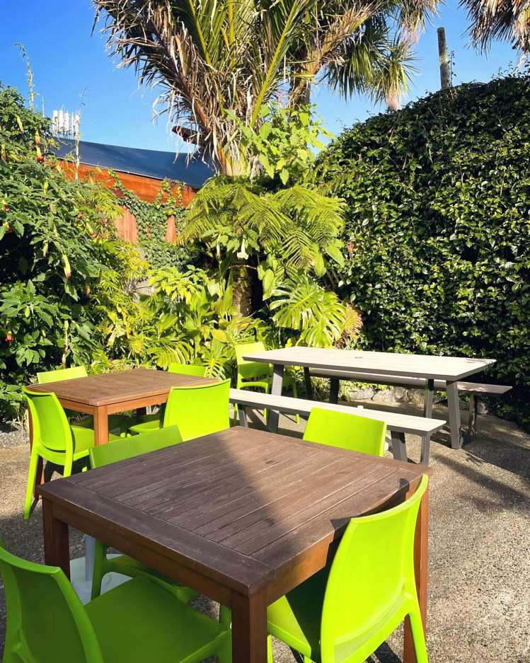 214 & 216 Palmertson Street Westport_3