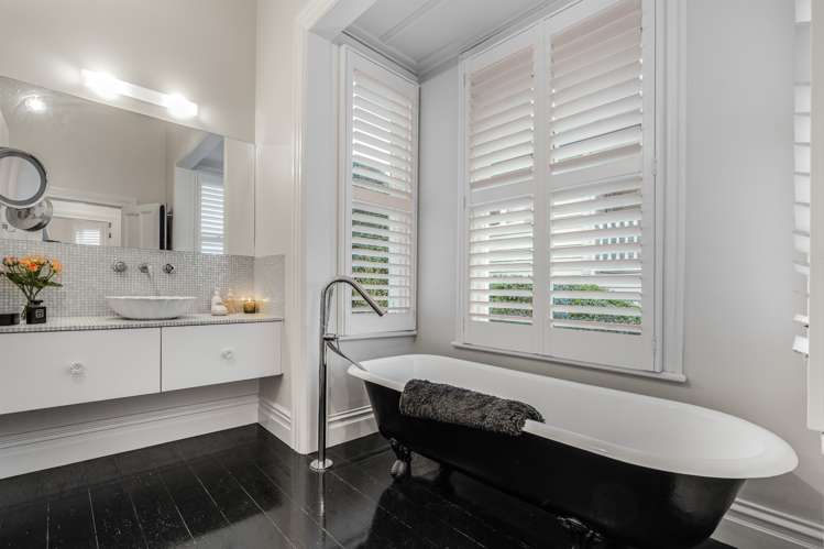 36 Albert Road Devonport_17