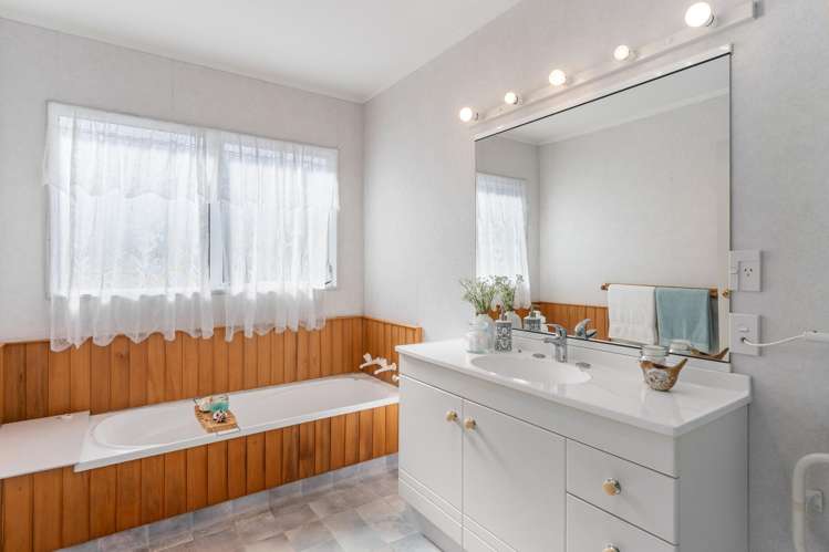 300 Manly Street Paraparaumu_19