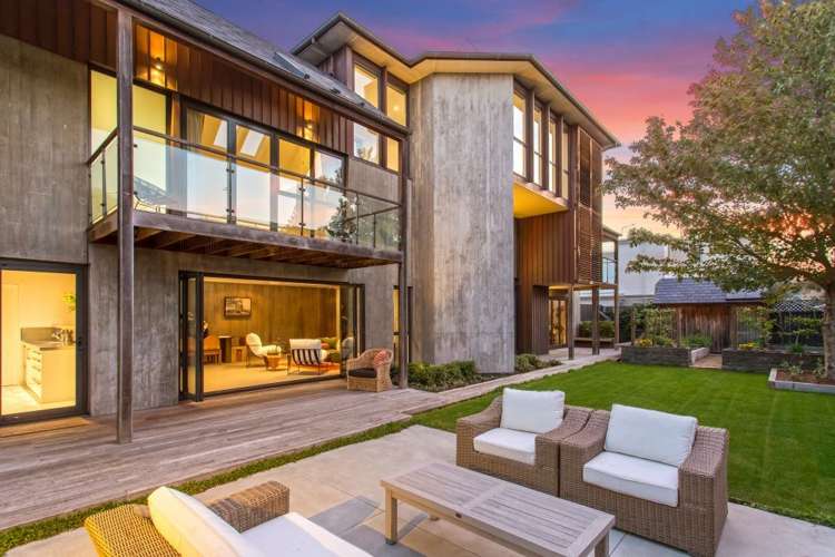 3 Merivale Lane Merivale_0