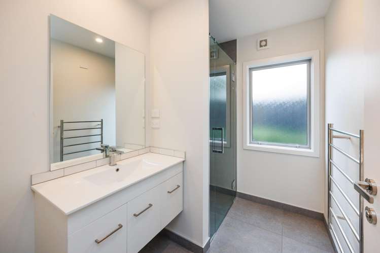 26a Worcester Street West End_8