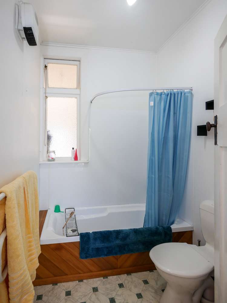 19 Tahuna Road Tainui_11