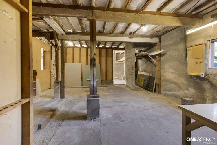 9 Woodstock Terrace Tawa_24