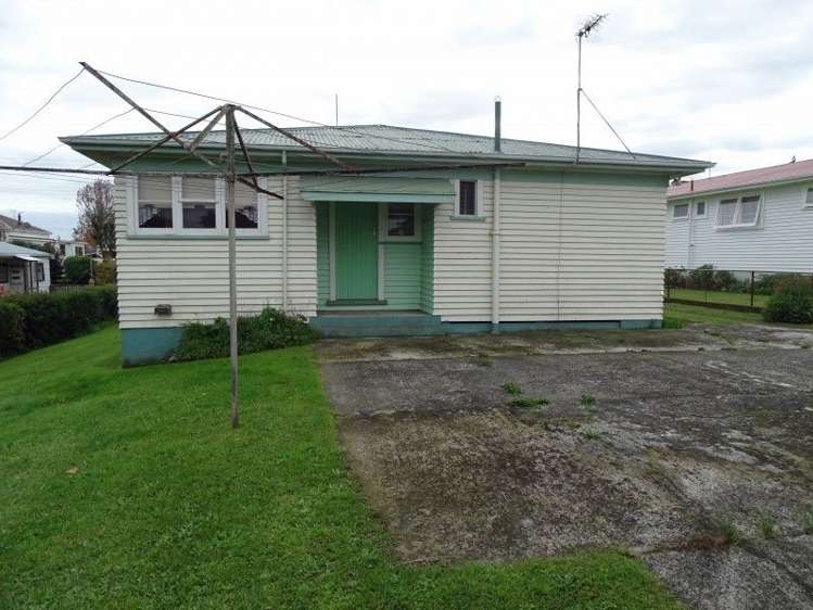 3 Hill Street Paeroa_10