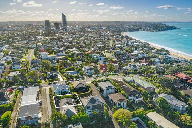 2/21 Hauraki Road Hauraki_39