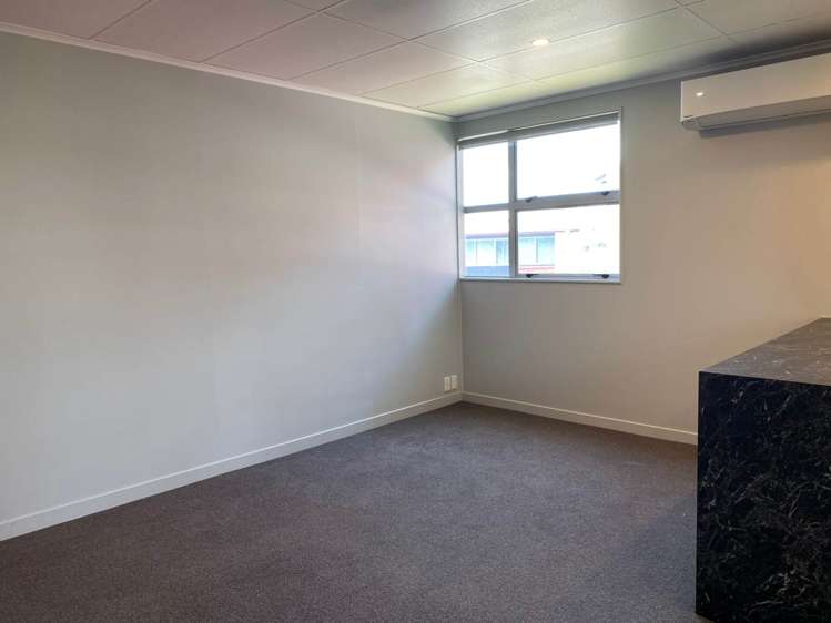 28/203 Kirkbride Road Mangere_5