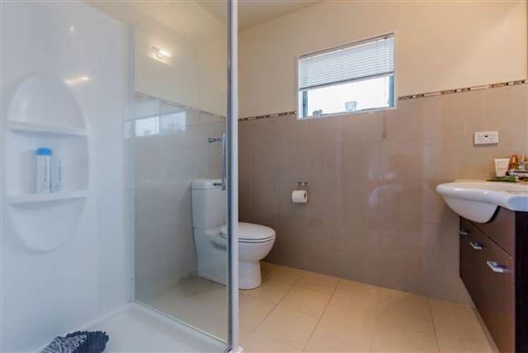 1/112 Riddell Road Glendowie_14