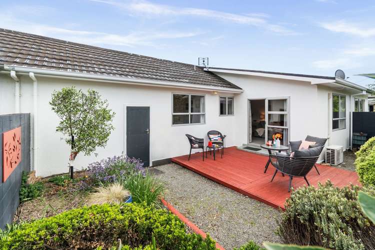 2/99 Kawai Street Nelson South_3
