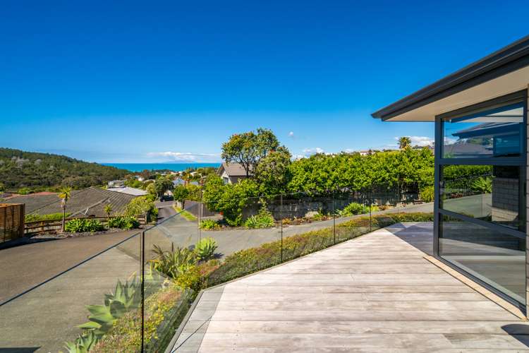 39 Roberta Crescent Orewa_15