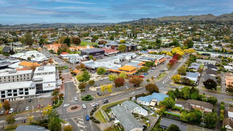 14 Middle Road Havelock North_14