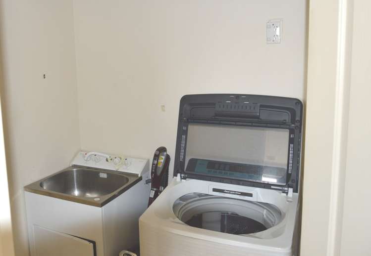 2 Neta Grove Henderson_16