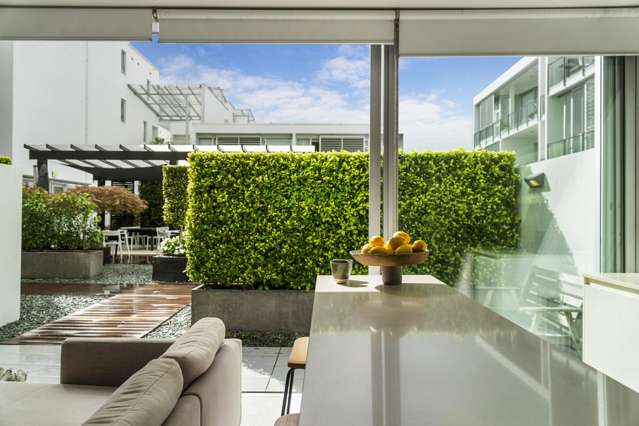 Your pied-à-terre garden apartment