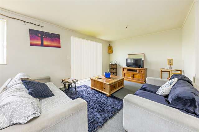 9 Oakleigh Avenue Takanini_3