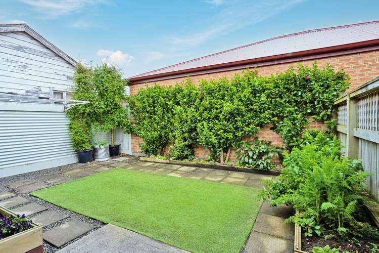 18 Lowe Street Avenal_11