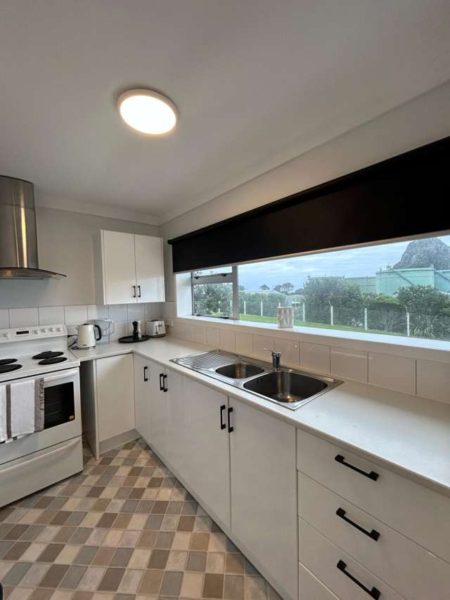 27B Port View Crescent, Moturoa